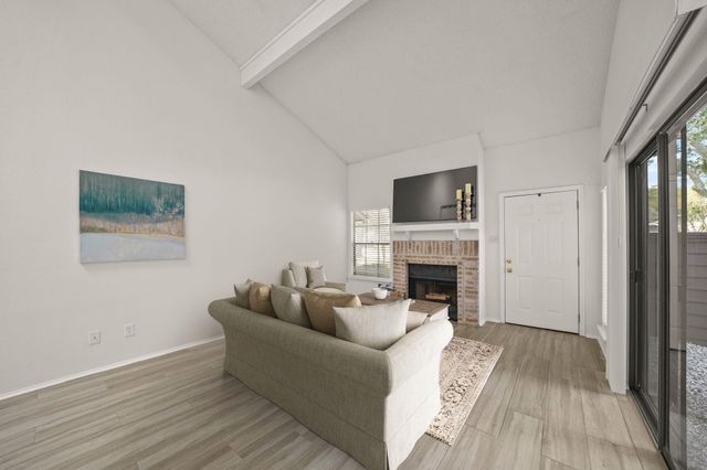 2611 Grants Lake Boulevard 213, Sugar Land, TX 77479