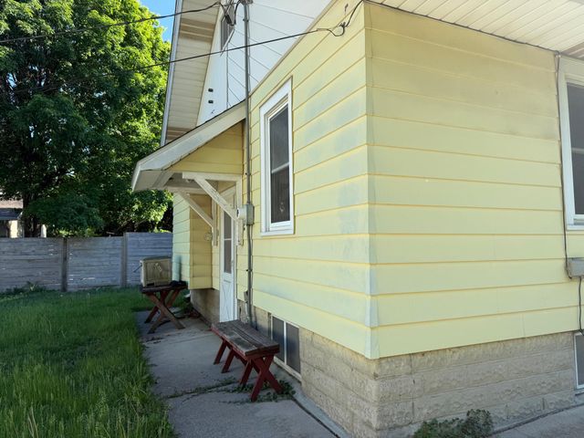 346 Vance Street, Saint Paul, MN 55102