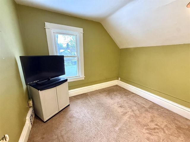 903 Trimble Avenue, Kalamazoo, MI 49048