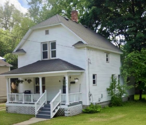 903 Trimble Avenue, Kalamazoo, MI 49048