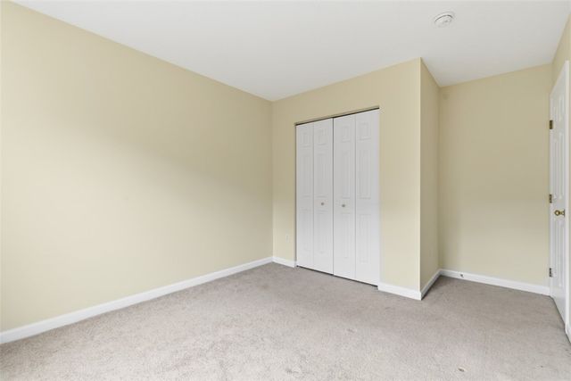 154 Southern Valley Ct, Adams Twp, PA 16046