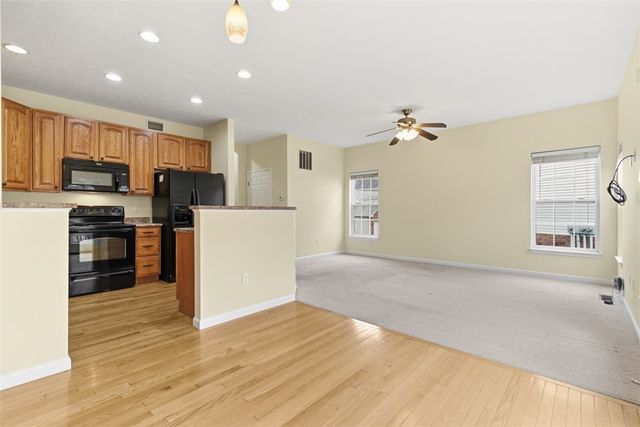 154 Southern Valley Ct, Adams Twp, PA 16046