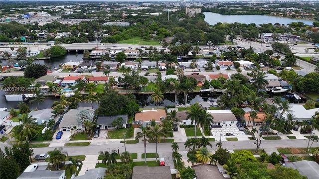 2631 Thomas St, Hollywood, FL 33020