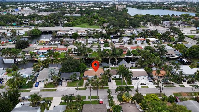 2631 Thomas St, Hollywood, FL 33020