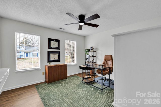 838 Brattleboro Court, Charlotte, NC 28217