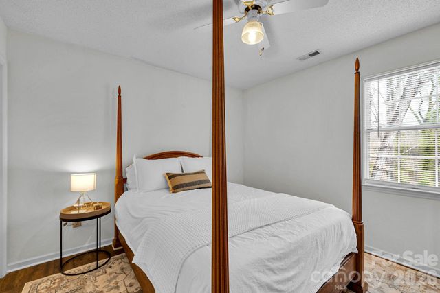 838 Brattleboro Court, Charlotte, NC 28217