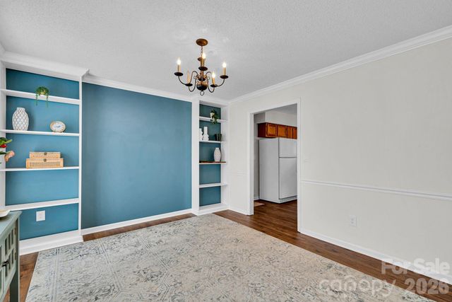 838 Brattleboro Court, Charlotte, NC 28217