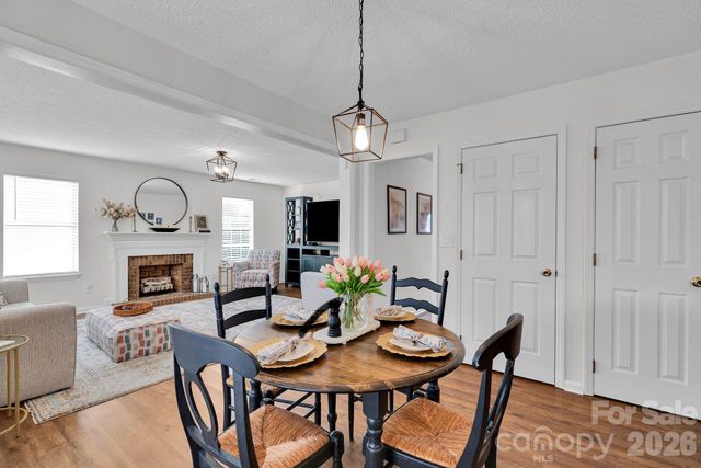 838 Brattleboro Court, Charlotte, NC 28217