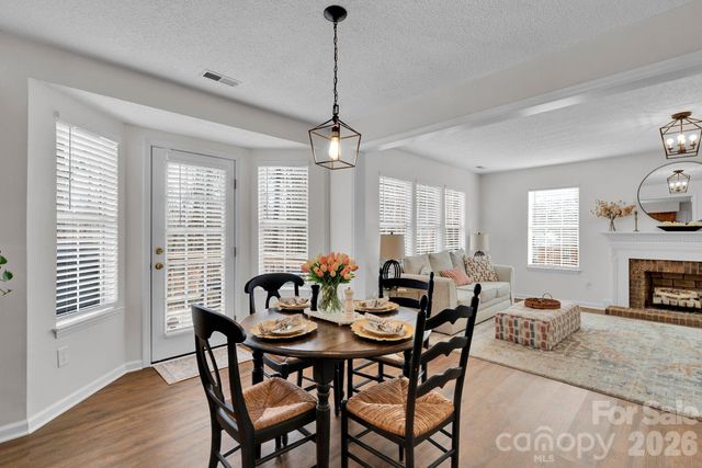 838 Brattleboro Court, Charlotte, NC 28217