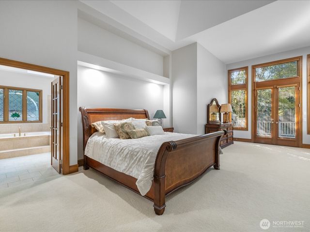 20421 NE 66th Court, Redmond, WA 98053