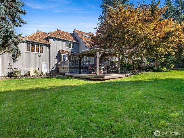 20421 NE 66th Court, Redmond, WA 98053