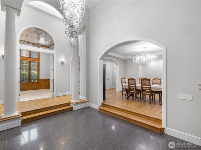 20421 NE 66th Court, Redmond, WA 98053