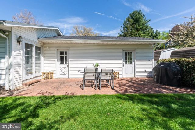 832 WINCHESTER DR, Westminster, MD 21157