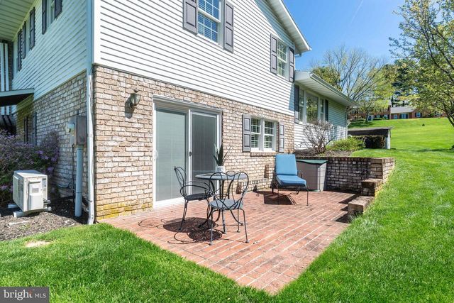 832 WINCHESTER DR, Westminster, MD 21157