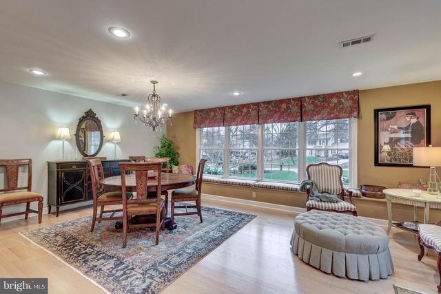 832 WINCHESTER DR, Westminster, MD 21157