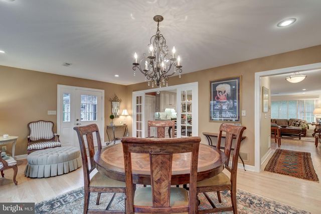 832 WINCHESTER DR, Westminster, MD 21157