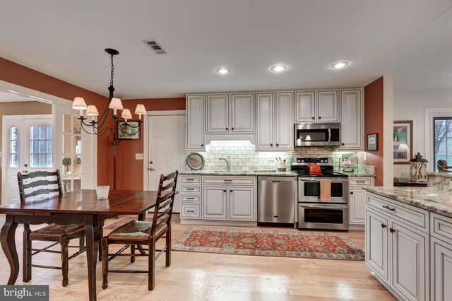 832 WINCHESTER DR, Westminster, MD 21157