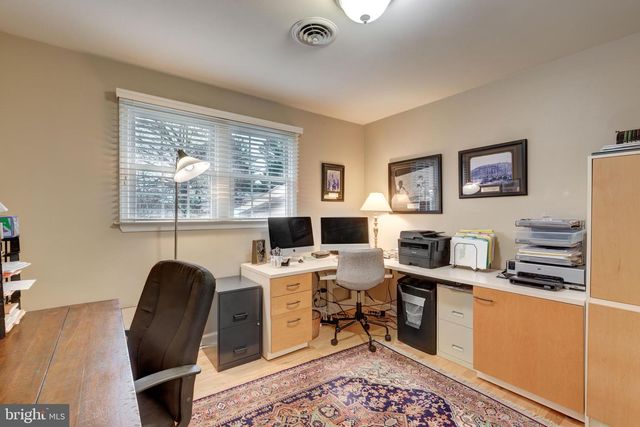832 WINCHESTER DR, Westminster, MD 21157
