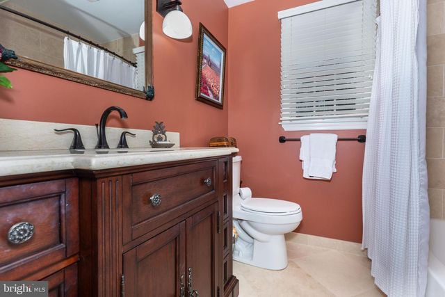 832 WINCHESTER DR, Westminster, MD 21157