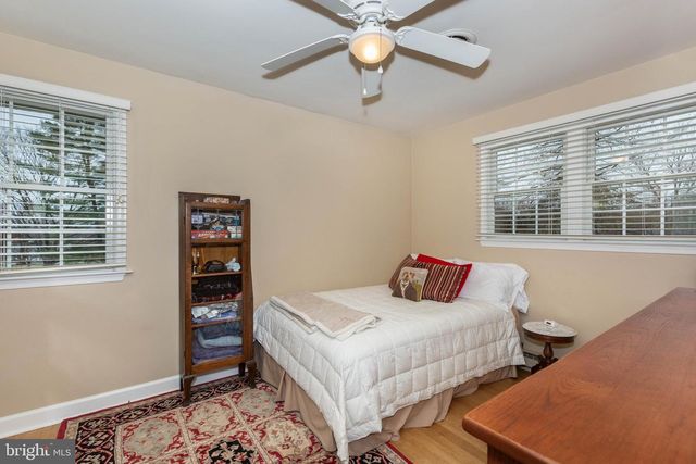 832 WINCHESTER DR, Westminster, MD 21157