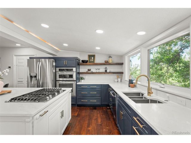 77 Moore Dr, Castle Rock, CO 80104