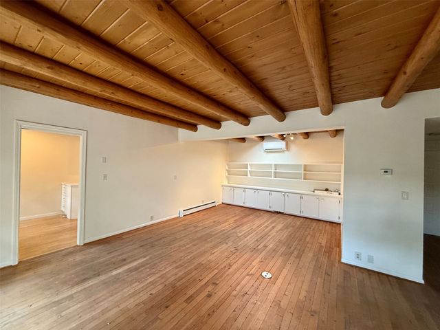 120 Camino Santiago, Santa Fe, NM 87501