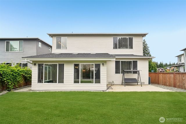 22745 SE 265th Place, Maple Valley, WA 98038