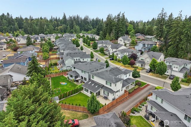22745 SE 265th Place, Maple Valley, WA 98038
