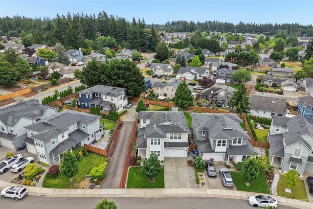 22745 SE 265th Place, Maple Valley, WA 98038