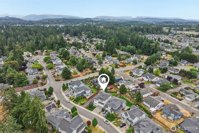 22745 SE 265th Place, Maple Valley, WA 98038