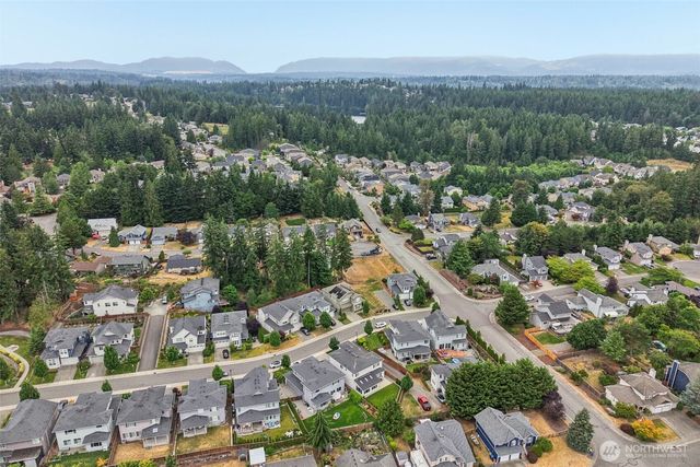 22745 SE 265th Place, Maple Valley, WA 98038