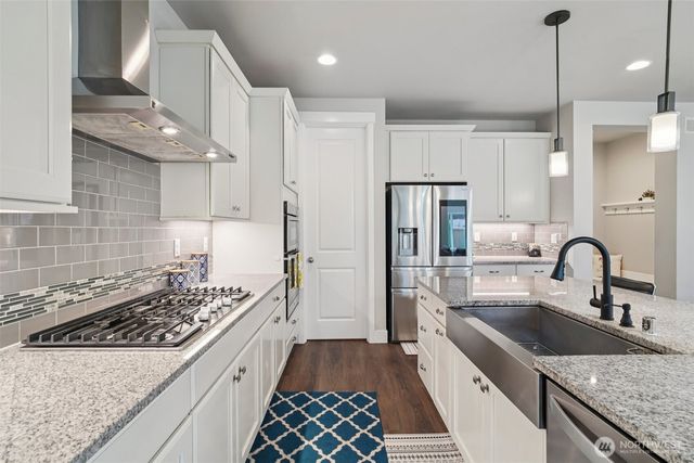 22745 SE 265th Place, Maple Valley, WA 98038