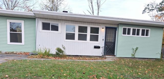11 Montauk Rd 1, Brockton, MA 02301