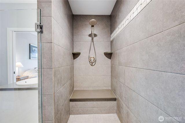 1103 Puget Drive E, Port Orchard, WA 98366