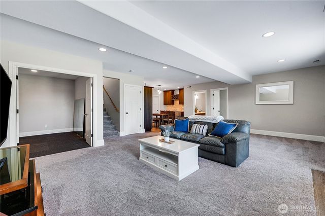 1103 Puget Drive E, Port Orchard, WA 98366