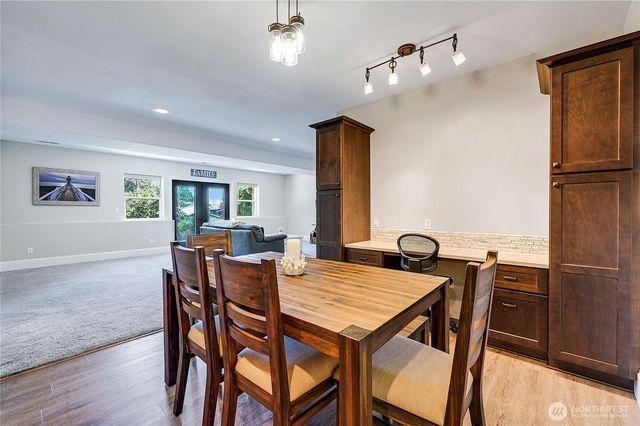 1103 Puget Drive E, Port Orchard, WA 98366
