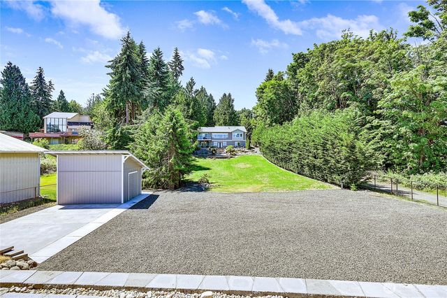 1103 Puget Drive E, Port Orchard, WA 98366