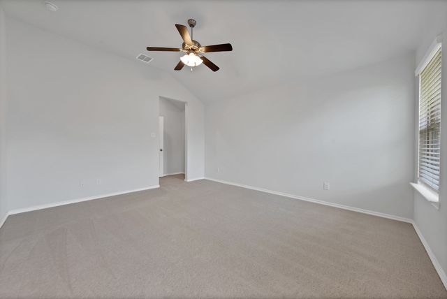 1338 Winding Hollow Drive, Grand Prairie, TX 75052