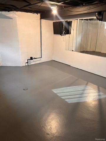 19765 SUMNER, Redford, MI 48240