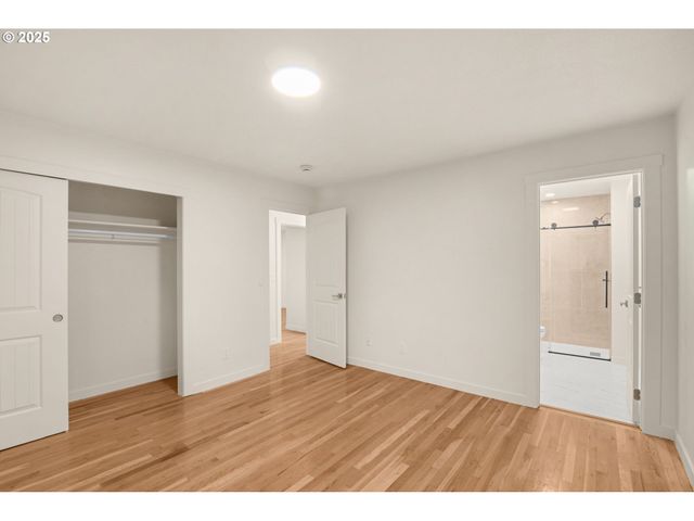 1604 Ne 153RD Pl, Portland, OR 97230