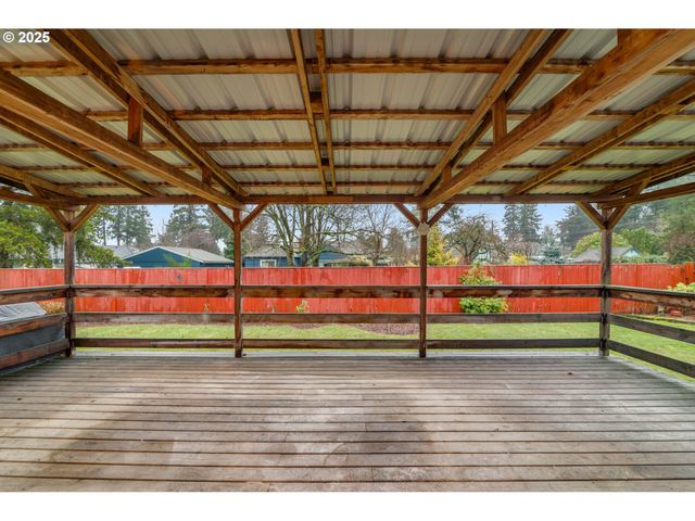 1604 Ne 153RD Pl, Portland, OR 97230