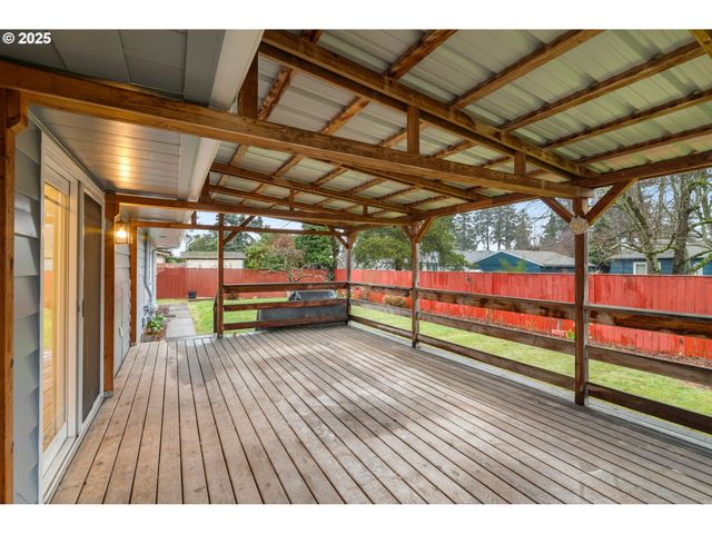 1604 Ne 153RD Pl, Portland, OR 97230