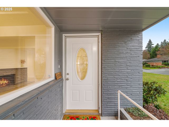 1604 Ne 153RD Pl, Portland, OR 97230