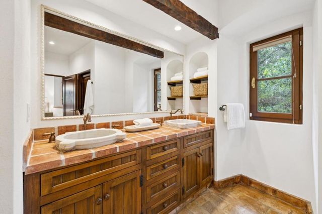600 Moore Road, Woodside, CA 94062