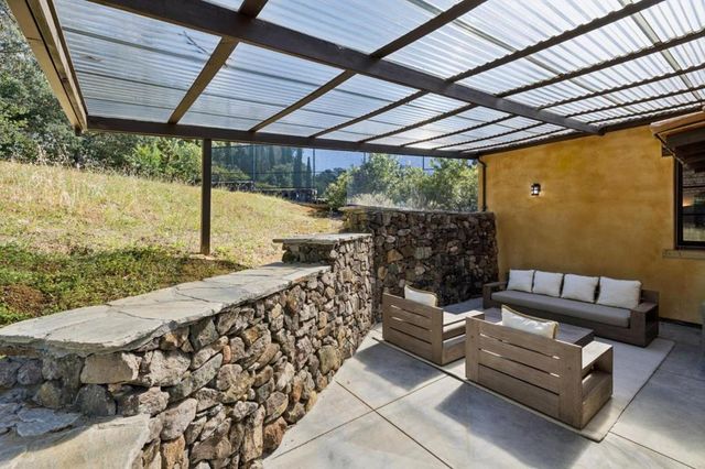 600 Moore Road, Woodside, CA 94062