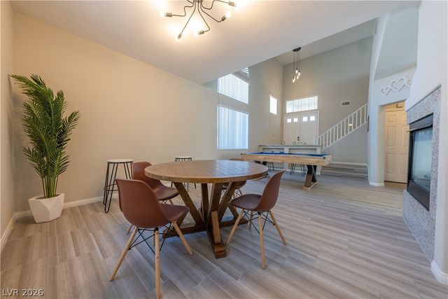 8280 Crown Peak Avenue, Las Vegas, NV 89117