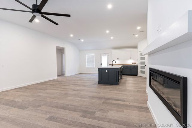 103 S 26th Street, Collinsville, OK 74021