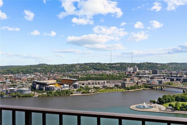 1000 Grandview Ave 1207, Mt Washington, PA 15211