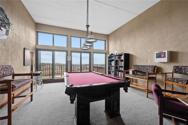 1000 Grandview Ave 1207, Mt Washington, PA 15211