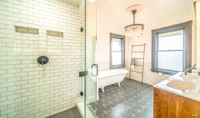 705 Georgia St, Vallejo, CA 94590